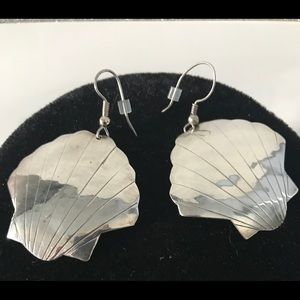 Sterling silver Sea Shell earrings🐚